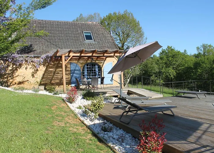 Les Combes Avec Piscine Chauffée Au Nord Sarlat *